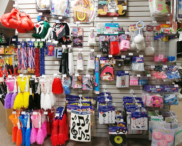 Themed Party Supplies in London Ontario - McCullochs Party Supply