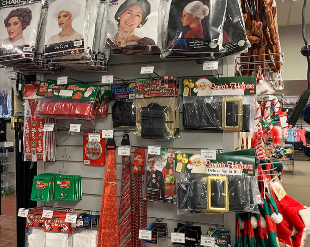Christmas Santa belts, gloves, hats in London Ontario